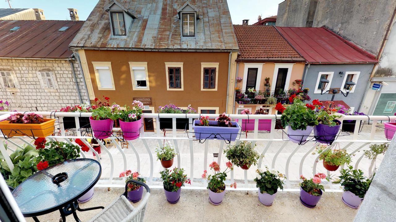 Adagio Apartment Cetinje Exteriör bild